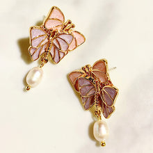 Load image into Gallery viewer, Stainless Steel Butterfly Enamel Imitation Pearl 925 Silver Earring EC0020