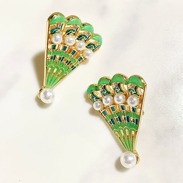 Stainless Steel  Imitation Pearl Fan Enamel  Ear Clip EC0021