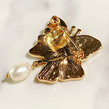 Load image into Gallery viewer, Alloy Butterfly Pearl  Enamel Brooch 6