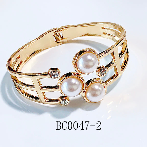 Stainless Steel Imitation Pearl Open Bracelet BC0047