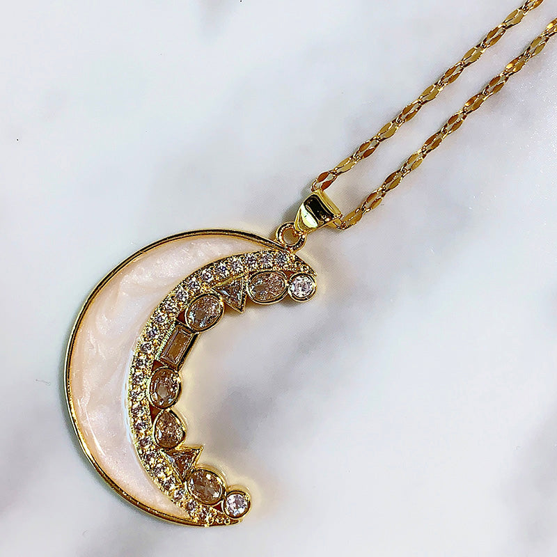 Stainless Steel Zircon Moon Pendant Shell Necklace  NA0075