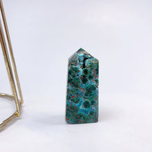 Load image into Gallery viewer, Chrysocolla Mix Malachite Tower/Point