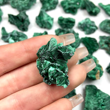 Load image into Gallery viewer, Small Size Malachite Specimen