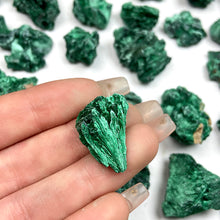 Load image into Gallery viewer, Small Size Malachite Specimen