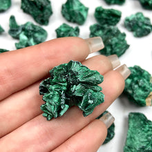 Load image into Gallery viewer, Small Size Malachite Specimen