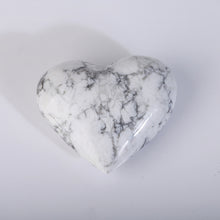 Load image into Gallery viewer, Howlite Heart/Moon